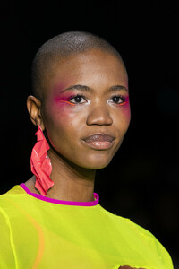 chromat-clp-rf19-0123.thumb.jpg.3d0ed957e734bb7108140aefe0211e68.jpg