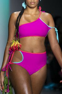 chromat-clp-rf19-0194.thumb.jpg.7dde18e173d43093dfc816e22dfc2f7b.jpg