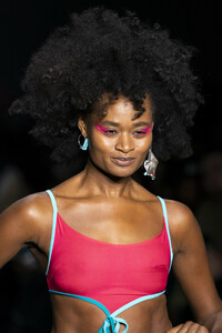 chromat-clp-rf19-0385.thumb.jpg.dd408d1574b1fb3f2102576d5132fbe1.jpg