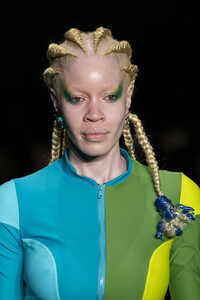 chromat-clp-rf19-0518.thumb.jpg.c0de8a00b80e44539da5b2433ed4ca05.jpg