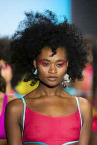 chromat-clp-rf19-0787.thumb.jpg.71ce9a5934d3e874721597effa4b234a.jpg
