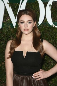 danielle-rose-russell-at-teen-vogue-young-hollywood-party-in-los-angeles-02-15-2019-1.thumb.jpg.25f01f9197de5a2b12dc34f62379dfed.jpg