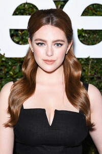 danielle-rose-russell-at-teen-vogue-young-hollywood-party-in-los-angeles-02-15-2019-5.thumb.jpg.263dfb4b9563565d6c5ccb7d364bfc3b.jpg