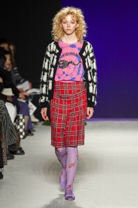 defile-ashley-williams-automne-hiver-2019-2020-londres-look-30.thumb.jpg.cdf2434732378087caf6f1a6c0fe7498.jpg