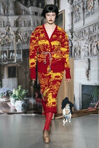 defile-matty-bovan-automne-hiver-2019-2020-londres-look-17.thumb.jpg.8ea6314c4706c9757f113febd1169e16.jpg