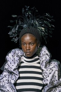 detail-defile-marc-jacobs-automne-hiver-2019-2020-new-york-detail-115.thumb.jpg.d1dde9f58cc061b533621ab1f6df01cf.jpg