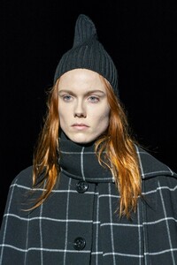 detail-defile-marc-jacobs-automne-hiver-2019-2020-new-york-detail-118.thumb.jpg.5f05cf61bd31ed127ef3ccd04279c7c1.jpg