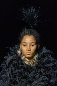 detail-defile-marc-jacobs-automne-hiver-2019-2020-new-york-detail-57.thumb.jpg.07fd5070901f6b7f68d6cb6a45dc0d42.jpg