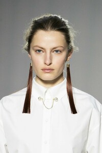 detail-defile-ports-1961-automne-hiver-2019-2020-londres-detail-36.thumb.jpg.f04763189a2601b5c9eb8809bc43f852.jpg