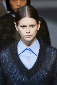 detail-defile-prada-automne-hiver-2019-2020-milan-detail-247.thumb.jpg.481b16fac605687195f6fba0124aac83.jpg