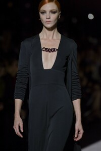 detail-defile-tom-ford-automne-hiver-2019-2020-new-york-detail-67.thumb.jpg.29b99eec47e672ab0f8ade49a8edfe24.jpg