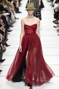 dior-rf19-1123.thumb.jpg.fb645d22ca5bc665618d5822e41439b0.jpg