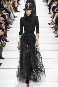 dior-rf19-1170.thumb.jpg.52b53a6ec1d9065e9c5fa452f3e34561.jpg