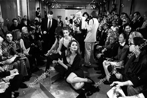 donna-karan-fall-1992-rtw-new-york-shutterstock-editorial-6908486b.jpg