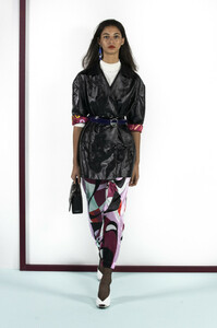 emilio_pucci_fall-winter_19-20_019.thumb.jpg.06003429eef0b385eed4a36112e3b0f3.jpg