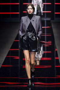emporio-armani-rf19-0496.thumb.jpg.2484ec0a9bdbb9cc35a7af1998a9f5bb.jpg