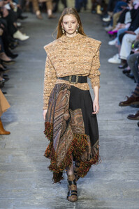 etro-rf19-0128.thumb.jpg.85c28c46f35906cd54eff4a84710e5b1.jpg