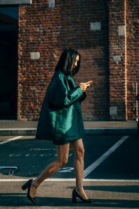 eva.thumb.jpg.410701eef6f0231c915ebea4a24aef6a.jpg
