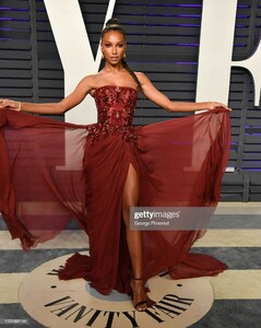 gettyimages-1131998144-1024x1024.jpg