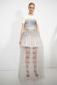 givenchy-hc-bks-m-rs19-3783.thumb.jpg.8d48fa0ef2c3fdb0bcb25e03e3c30ba4.jpg