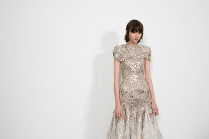 givenchy-hc-bks-v-rs19-8541.thumb.jpg.968e06cfe3ef7d0c928d08abc3b8ff34.jpg