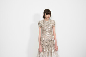 givenchy-hc-bks-v-rs19-8549.thumb.jpg.fc02137b593c25c506e4c362f3529bbc.jpg