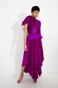 givenchy-hc-bks-v-rs19-8599.thumb.jpg.7c350969b64b957e13901b76fe8c6dcf.jpg