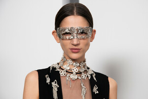 givenchy-hc-bks-v-rs19-8942.thumb.jpg.584882d5c7b836180900530534d194c7.jpg