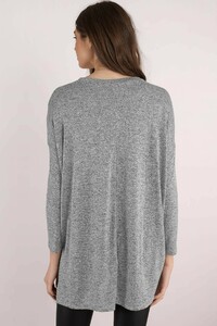 grey-overtime-oversized-knit-top3.jpg