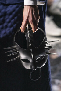 gucci-clp-v-rf19-0358.thumb.jpg.3dbc0a65e5dfbe0cdf520b6292a58bd2.jpg