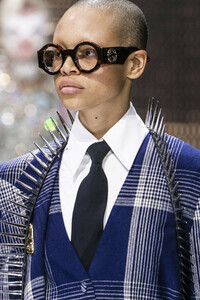 gucci-clp-v-rf19-0363.thumb.jpg.fdc9d108bb7d95334e756f6f82b6fd73.jpg