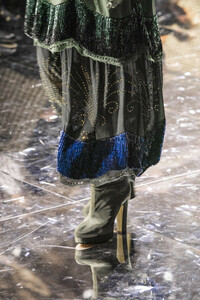 gucci-clp-v-rf19-0502.thumb.jpg.999d4910315b038fe5b1a02ec1add8f9.jpg