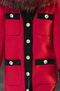 gucci-clp-v-rf19-0716.thumb.jpg.3eb70fc00740d319d592e5f8442c81af.jpg