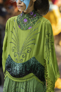 gucci-clpi-rf19-1057.thumb.jpg.531e8a0d24e8a92f119d9160e9c5a642.jpg