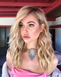 hairbyruslan_47689658_156726265309906_7367498007664259754_n.jpg