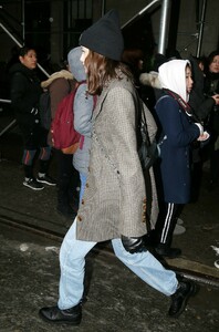 kaia-gerber-outside-the-coach-fashion-show-in-new-york-city-02-12-2019-0.jpg
