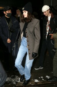 kaia-gerber-outside-the-coach-fashion-show-in-new-york-city-02-12-2019-1.jpg