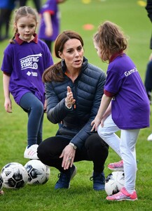 kate-middleton-national-stadium-in-belfast-02-27-2019-16.jpg