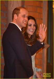 kate-pippa-middleton-separate-events-11.jpg