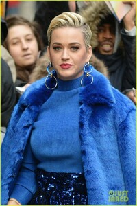 katy-perry-says-its-not-always-about-the-person-that-wins-american-idol-09.jpg