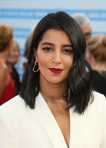 leila-bekhti-2018-deauville-american-film-festival-opening-ceremony-7.jpg