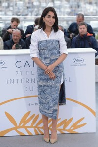 leila-bekhti-sink-or-swim-photocall-at-the-71st-cannes-festival-05-13-2018-9.jpg
