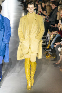 max-mara-rf19-0026.thumb.jpg.dbb9b6ed0f35f0724c7370d59a8fa42a.jpg