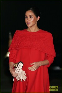 meghan-markle-prince-harry-arrive-in-morocco-04.jpg