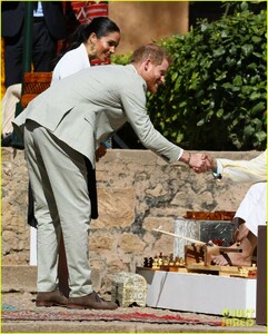 meghan-markle-quick-change-morocco-prince-harry-58.jpg