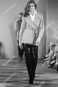 michael-kors-fall-1991-show-new-york-shutterstock-editorial-6906592d.jpg