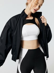 michi-werl-jacket-outerwear-black3.jpg