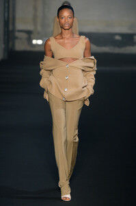 n-21-rtw-fall-2019-milan-fashion-week-mfw013(1).thumb.jpg.e4a1317c6d11e1154c48977e4e603374.jpg
