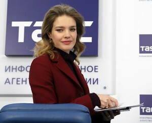 natalia-vodianova-press-conference-in-moscow-02-05-2019-1.jpg