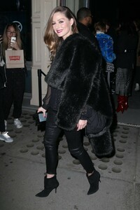 olivia-palermo-michael-kors-x-bella-hadid-immersive-experience-in-ny-02-05-2019-5.jpg